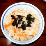 ニンジンとツナ缶のお子様大好き炊き込みご飯